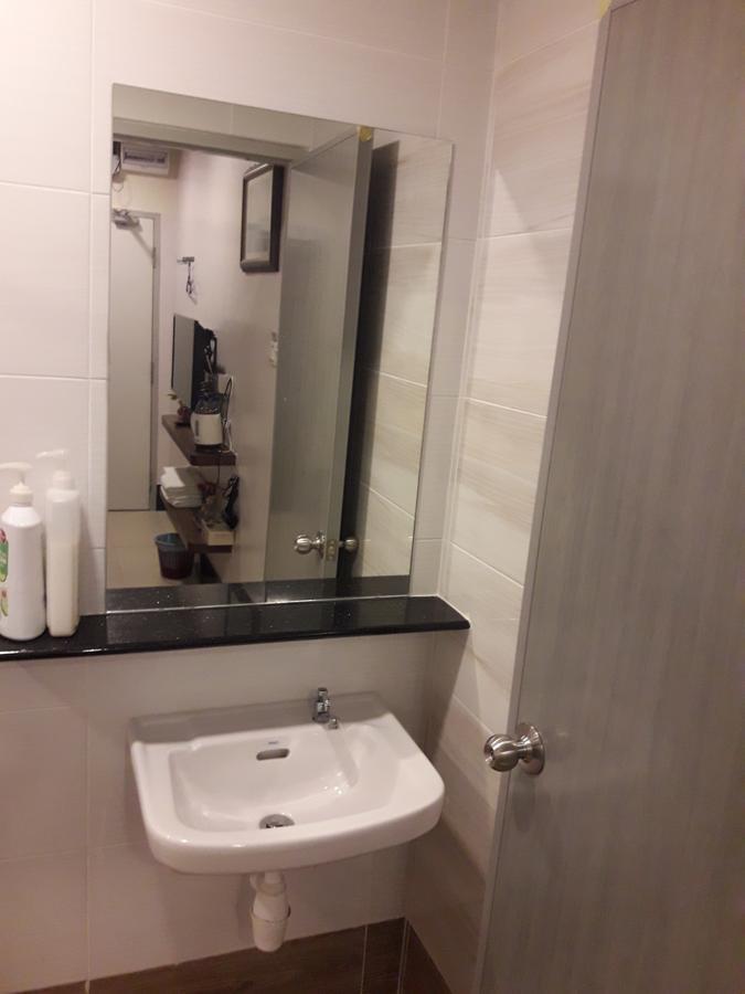 De Benz Inn Malacca Eksteriør billede